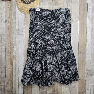 Lauren Ralph Lauren Paisley Black White Midi Ruffled Skirt Size 12P Cotton Lined